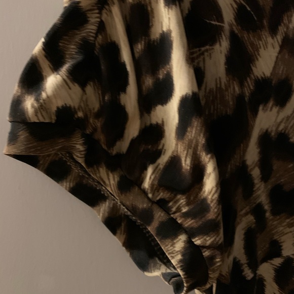 Versatile short sleeve Leopard print dress - Picture 10 of 10